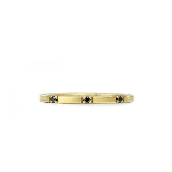 ADA Band, Gold 6.5 / Yellow Gold / Black Diamonds